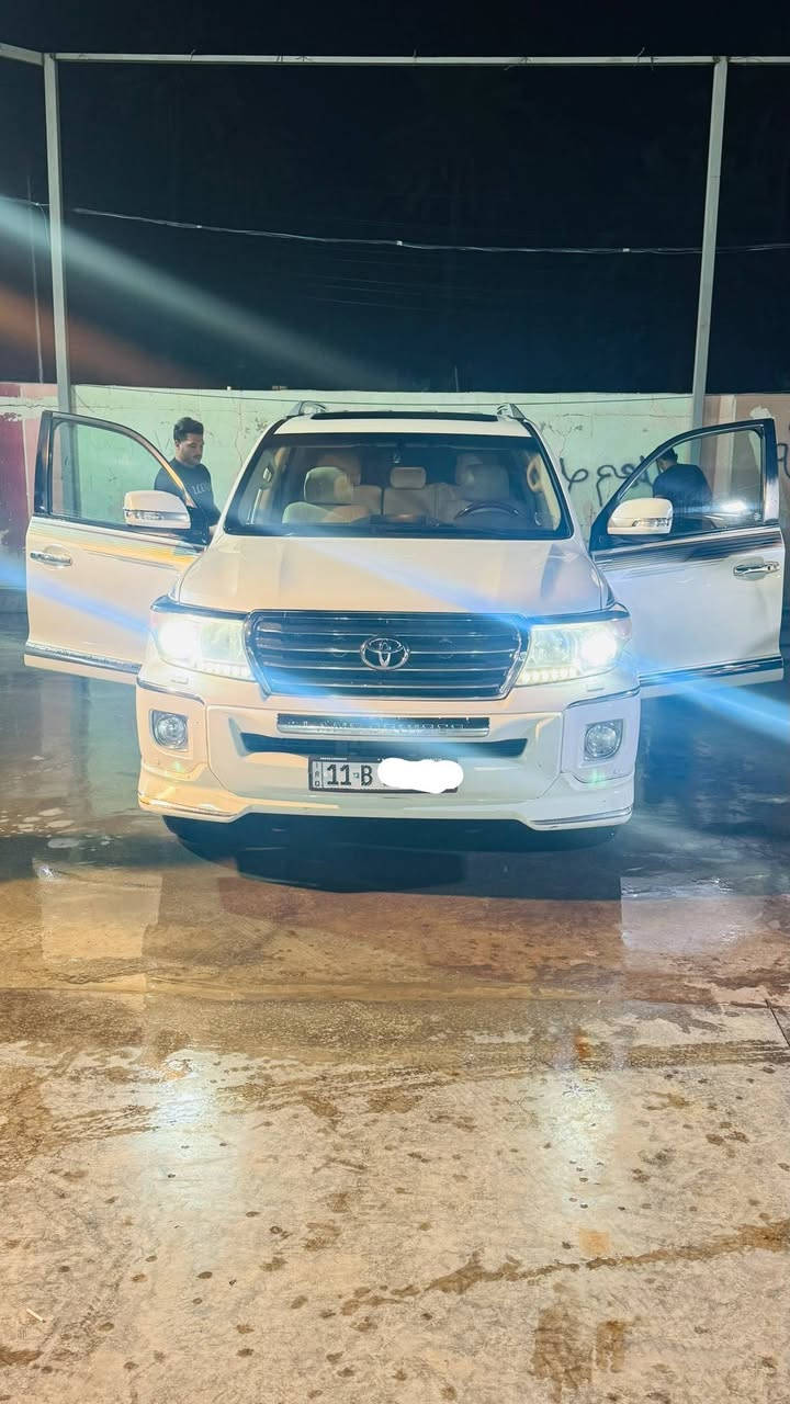 لاندكروزر • ٢٠١٣ • ٦ سلندر