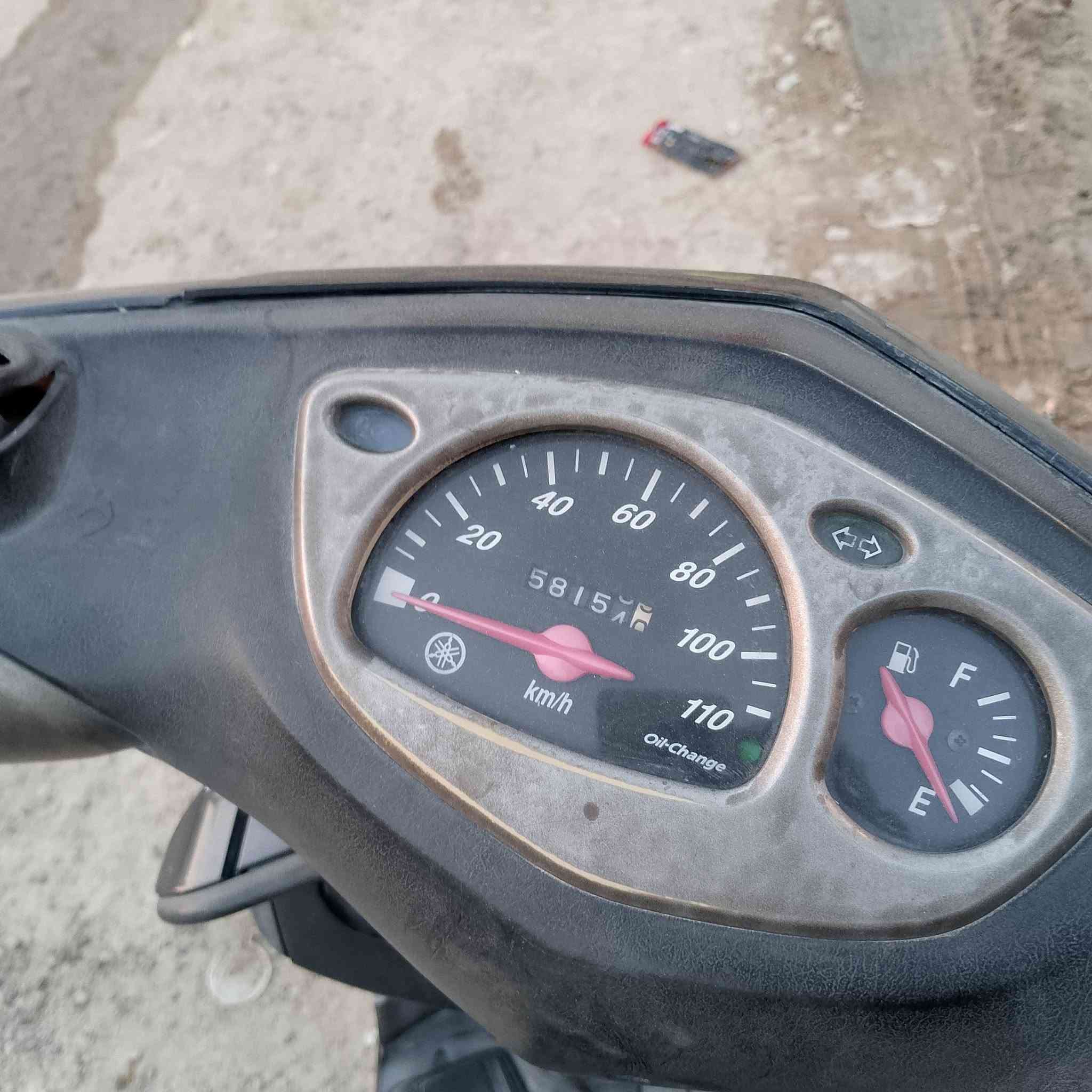 سكنس موديل 2006 سعر 600 وبيها مجال السرعه سرعته 110 ***********
