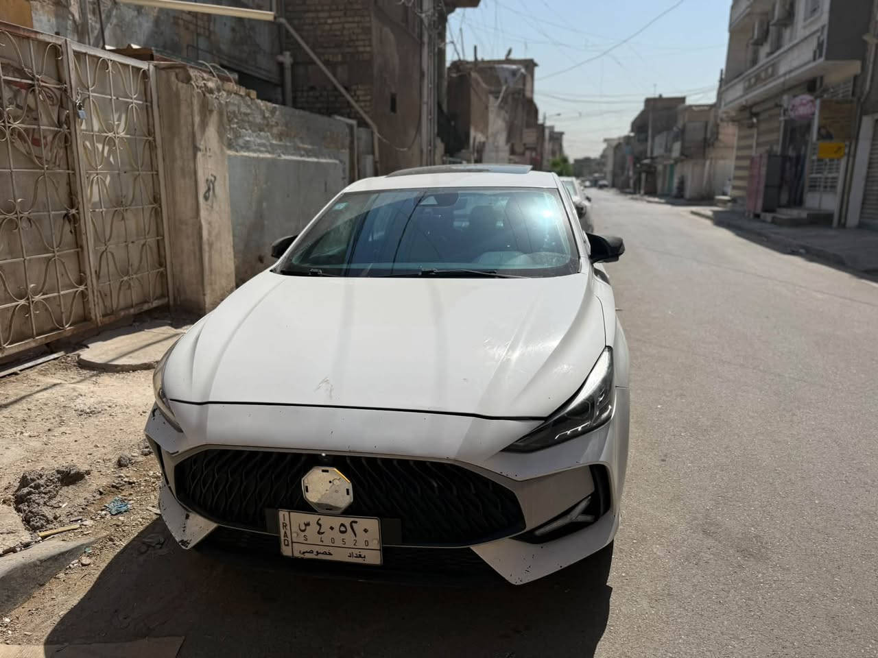 🔥 للبيع MG GT 2023 Turbo — فل أوبشن 🔥
🚘 MG GT موديل 2023
سيارة شبابية ورياضية، شكل مميز وأداء قوي، ومواصفات عالية.

⚙️ المواصفات:
• محرك 1.5 Turbo
• قوة 173 حصان
• عزم 250 نيوتن
• قير DCT 7 سرعات
• دفع أمامي
• 5 ركاب
• جنوط رياضية 17 إنش
• تشغيل ودخول بدون مفتاح
• شاشة وسطية
• كاميرا خلفية
• حساسات خلفية
• مثبت سرعة
• تحكم بالمقود
• تكييف
• أنظمة ABS وEBD
• أنظمة ثبات وأمان
• مواصفات فل أوبشن حسب الفئة

✨ مميزات السيارة:
✅ شكل رياضي وفخم
✅ محرك تيربو وأداء ممتاز
✅ قير DCT سريع
✅ داخلية مرتبة ومريحة
✅ مناسبة للاستخدام اليومي والسفر
✅ السيارة جاهزة للفحص

📍 الموقع: بغداد
📏 الممشى: [70,000] كم
🎨 اللون: [اابيض]
💰 السعر: [ خاص] مليون
🤝 قابل للتفاوض للجادين بعد الفحص

📞 للتواصل: [ ***********
‭***********‬ ]

🔴 ملاحظة: سياره حادثها 3 قطع بدون دواخل بدون شاصي بدون لغد نضيفه وجاهزه عليها ادامة كامله
