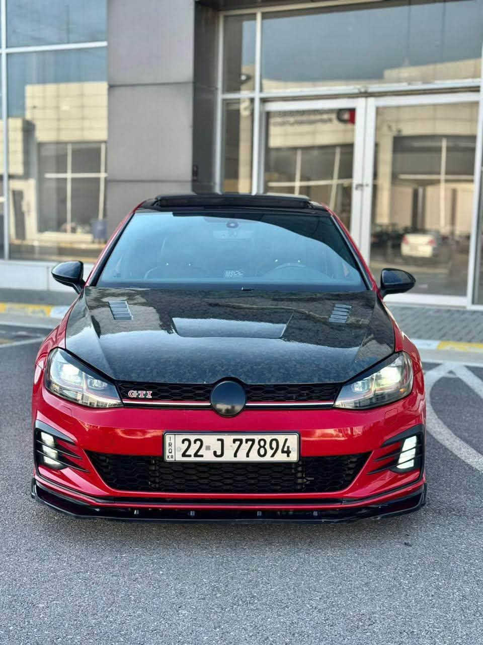 ﷽
GOLLF GTI 2020
▫️فولكسواكن گولف موديل 2020 GTI
🔹مواصفات GTI فول مواصفات ١/١ 
🔹لون مميز ( لون احمر ❤️ )

▫️محرك اربع سلندر 2.0L توربو محرك مرغوب 🔥🔥
🔹محرك و گير بشرط مامفتوح 📦✅
🔹بدون صوت و بدون صرف و خلل بشرط فحص
🔹ماشية 51 الف حقيقي 

▫️سيارة جديد حيل حيلو نظيفة 📦
🔹بيها ( واحد جملغ صبوغ بنيد محدث كاربون فايبر )
🔹سيارة جديد بدون بارد و بدون شخت بدون رصعات 📦

▫️اضافات بيها
1-ستيرن كاربون و شاموا
 2- هدرز 
 3- داون پاپ
4-لحية - دوسات
5-بونيد كاربون 
6-جناح 

مواصفات GTI فول مواصفات
( بصمة - پانوراما - كير أوتوماتيك - رادار امامي و خلفي - رادار جانبي - شاشة كبير - كشن جلد - كشن كهربا - كشن تتفيئة - بادل شفت - داخل ليد - نيضام قيادة سبورت و ئيكو - ئوتو ستؤب - لايت ليد و زينون - بلاجكتور - فوليوم - تحديد سورعة - بعد هواي مواصفات )

◽️اربع تاير ويل جديد 
🔹سيارة شرط بدون اى نواقص گير و محرك و حدادي و كاهرباى كلة بشرط
🔹سنوي و رقم و هزة جديد سنوي بأسمي
🔹 نفسي يوم / تحويل و كاله حاظر
🔹 مكان_🌆 سليماني

◽️سعر_155$ 🔐🔥🔥
◽️موبايل_ *********** ::: ***********
____________________________________
