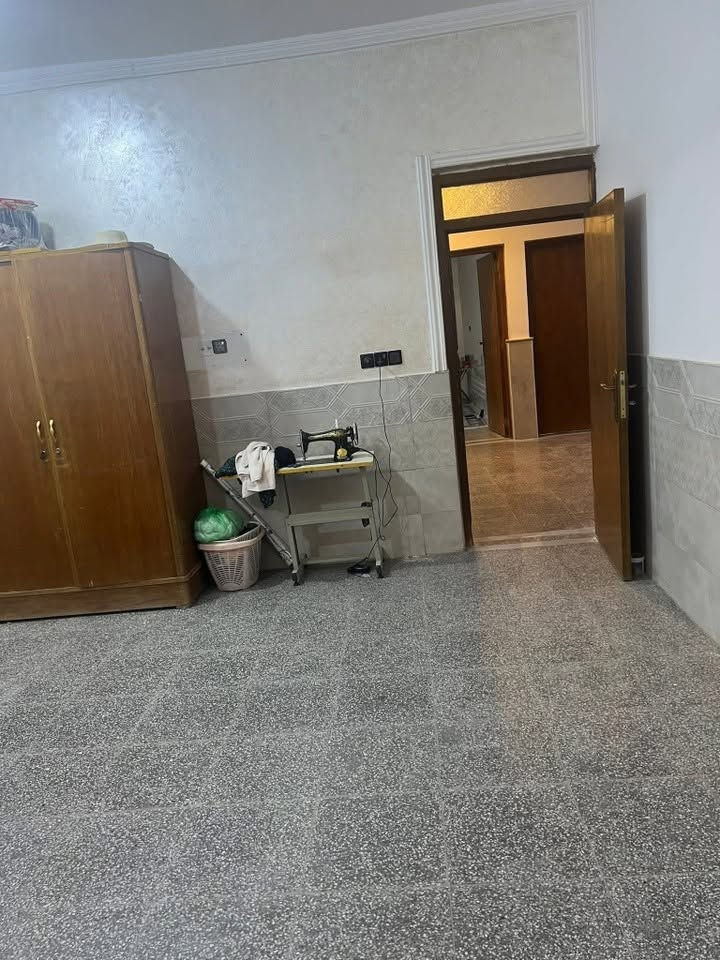 بيت للبيع طابو زراعي 250 متر حي الجهاد وره المعارض بشارع سورنار نجوم طابق واحد ***********
