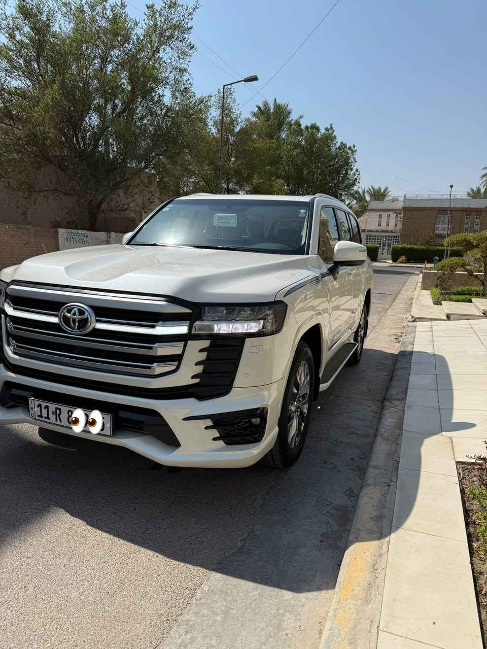 لاندكروز GXR Limited ساز موديل 2023
ماشيه 16 الف بعدها بل ضمان 
مكفوله كفاله عامه من كلشي 
امغلفه ppf السياره + الجام مغلف درع 
فحص السياره مرفق في الصور 

السعر 675$
*********** مكان سياره السيديه
