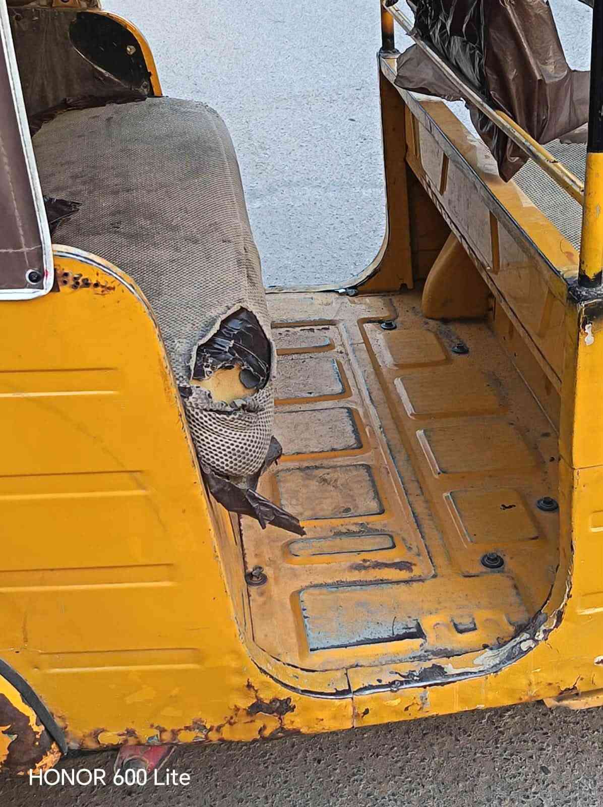تكتك • شعب • انكليزي
