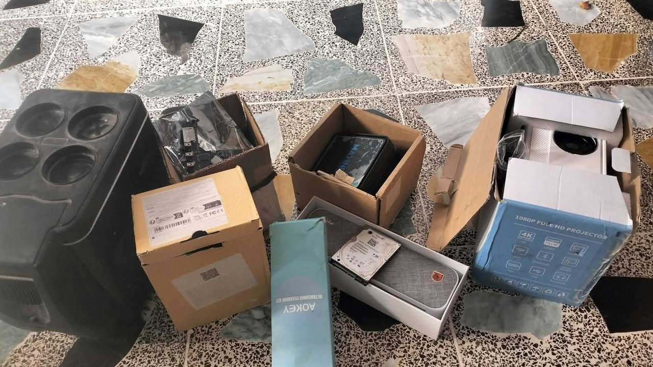 للبيع • الكترونيات • بدون تفاصيل