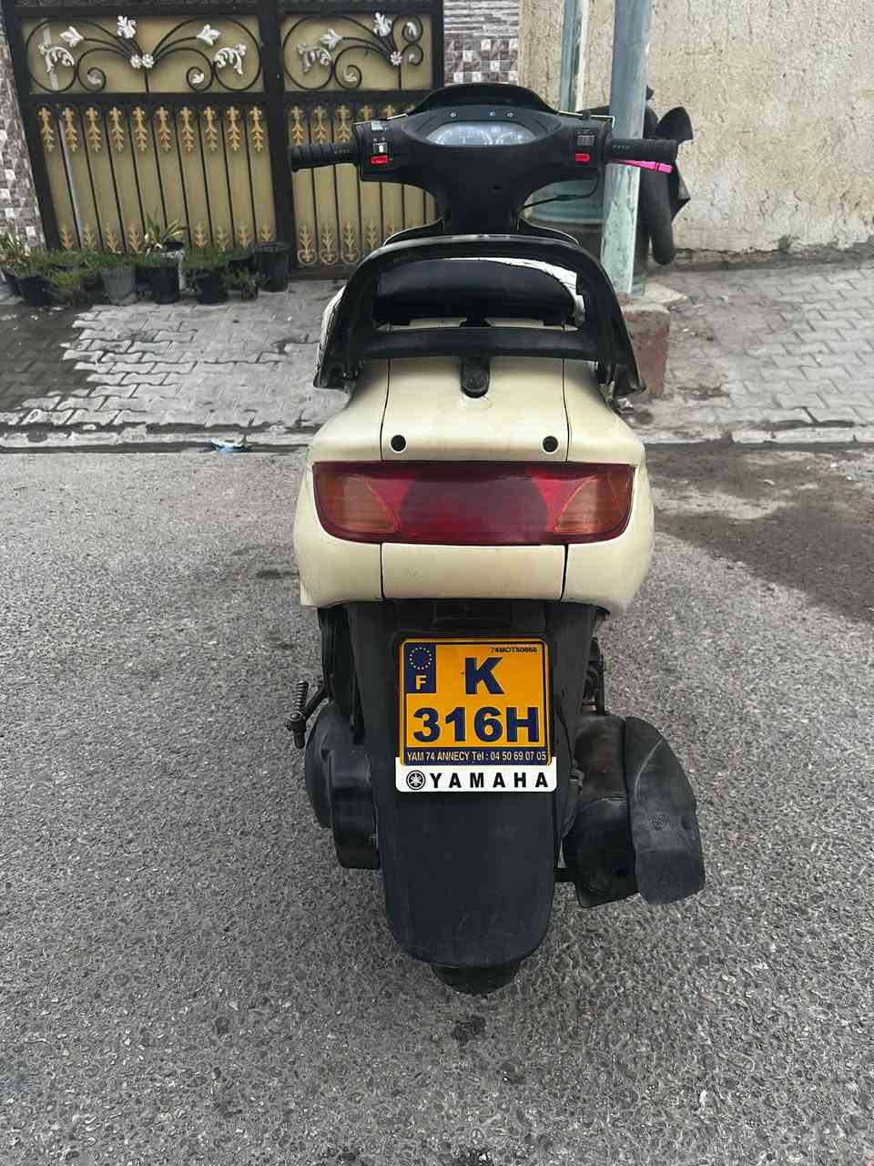 للبيع دراجه فراشه فحل مقدم دسك✅

مكينه مفتوحه خرسه نعومه فول ✅

 سلف هندر كهربائيات كله شغال  ✅

دبلات خلفي امامي تايرات جدد✅

 بريكات خلفي امامي بلمكان  ✅

مكاني النجف كوفه حي ميسان ✅

سعرها 380 وبيها مجال من قليل✅

تواصل خاص او عل رقم *********** ✅
