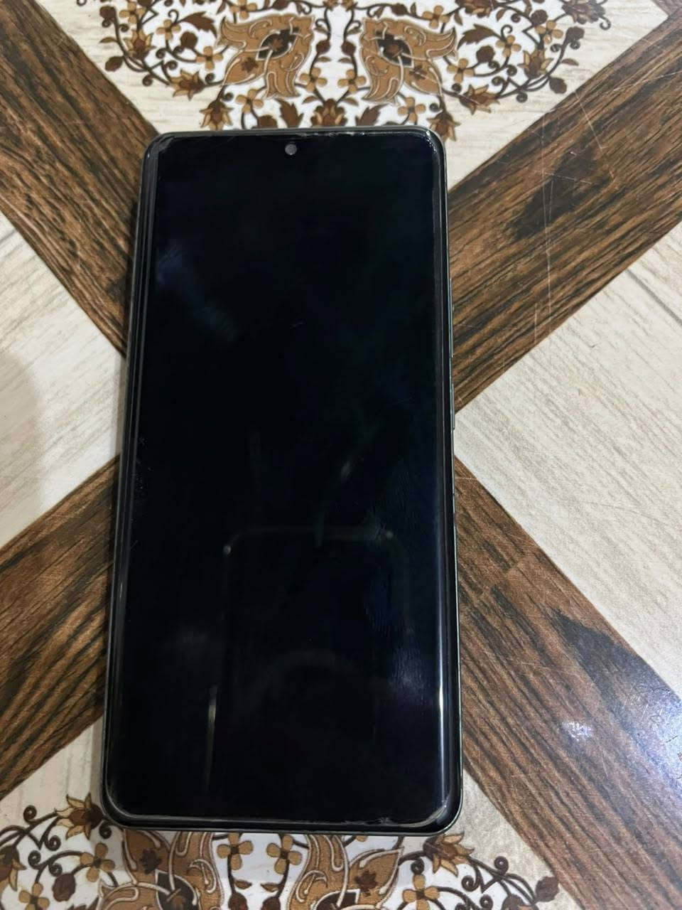 السلام عليكم 
ريلمي 15برو 5g
دبل سيمكارت
مبدل شاشه اصليه وكاله
ملحقات شاحنه اصليه 
80V
كرتون مالته موجود 
السعر 580وبي مجال
