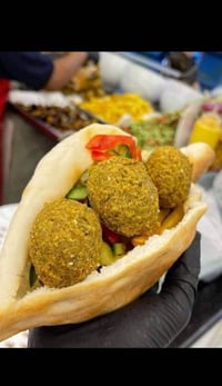 فلافل • كص دجاج • توصيل