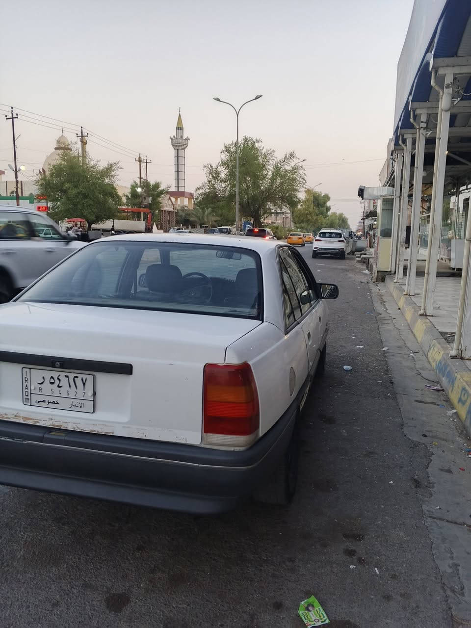 اوميكا للبيع
موديل 89
سنويه صار شهر ساقطه 
دفتر بانزين 
مشروع وطني 
محرك كير جديد 
صدر جديد 
تايرات جديد 
شرط تحويل 
سعر 26بيها مجال 

***********
