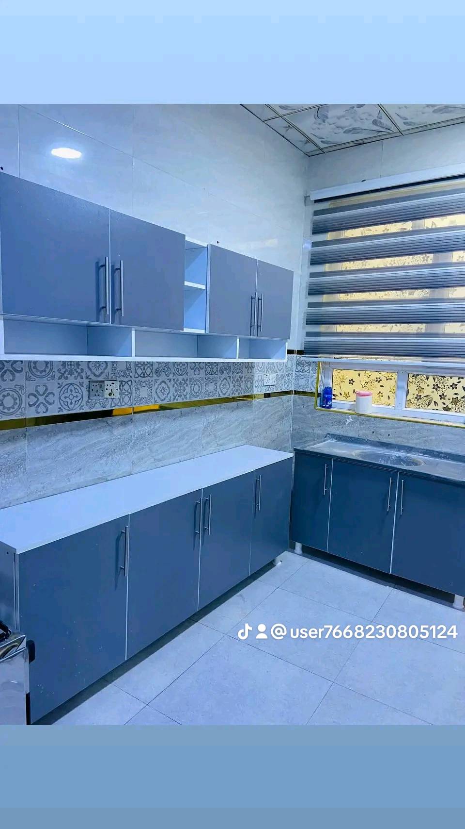 كاونتر خشب تركي mdf ✔️
📌قياس مترين ارضي وملحق +سنك متر و20 
مرمر السنك فقط 
السعر //300
متوفر بالوان 

توصيل لجميع المحافظات العراق#بغداديات #كاونترات خشب #خشب #محافظات #mdf #مناسب #راقي #كربلاء #نجف #بصره #ناصريه
