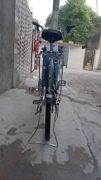 بايسكل بطه حجم27نضيف جداً يفيد صغار السن و كبار السن سعره 130وبي مجال ...