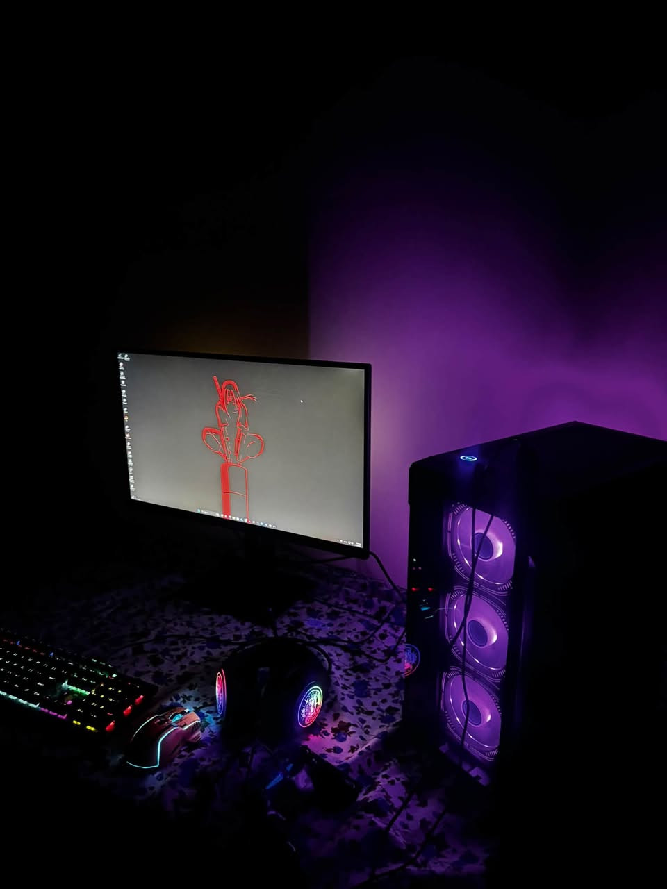 PC Gaming للبيع
المواصفات:

المعالج: Intel Core i5-10400
كرت الشاشة: RTX 3050
المذربورد: MSI PRO H510M
الرام: 16GB DDR4 3600MHz
التخزين: M.2 NVMe 512GB
هارد إضافي: HDD 500GB
الباور: 650W
التبريد: D600
النظام: Windows 11

ويّا الحاسبة:
⌨️ كيبورد
🖱️ ماوس
🎧 هيدست
🔊 سبيكر

الجهاز نظيف ومحافظ عليه
مناسب للألعاب والاستخدام اليومي والدراسة والتصميم
الموقع: بغداد

للاستفسار : ***********

نص مكتوب في الصور:
- 4c.lf