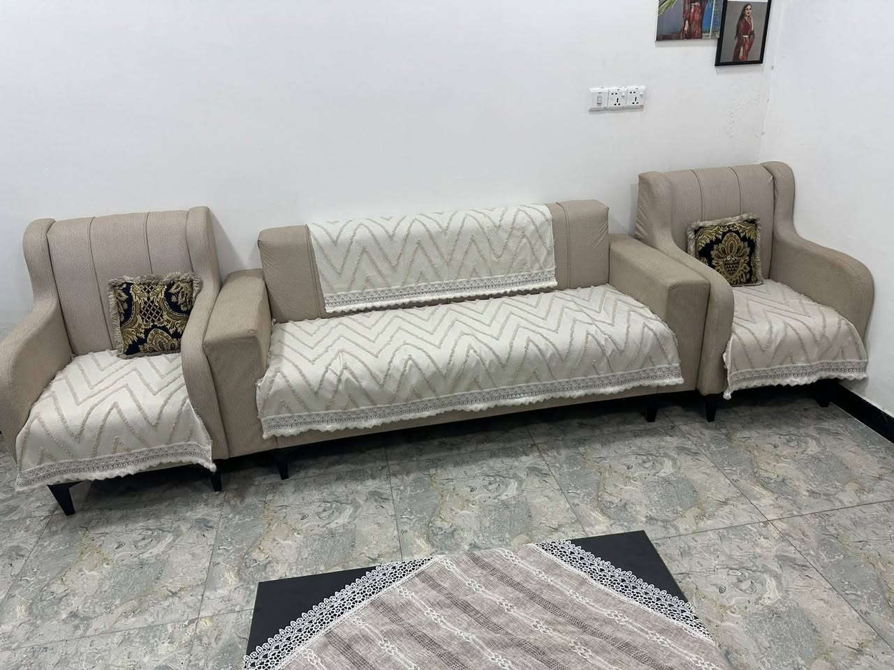 ٨ مقاعد • ميز بلازما • بغداد حي الجهاد