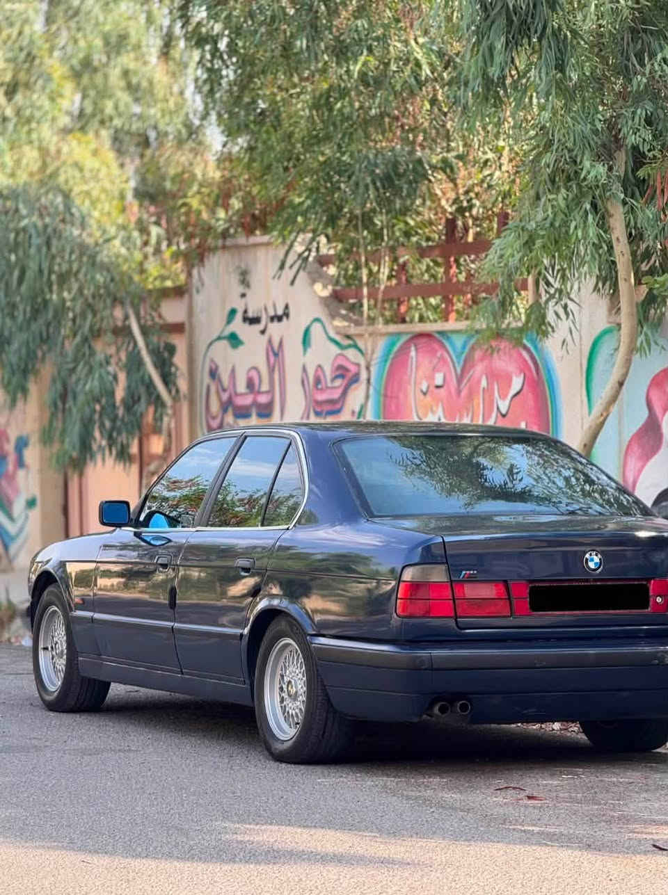 للبيع BMW 525 اصل وفصل موديل 1992 سيارة رقم مسطرة سنوية باسمي السيارة بدون ضرر صبغ جمالية فول مواصفات 1/1
 
•الحجم 525 مكينة دجيتل 
•كير توماتيك اصل 
•اربع جامات كهرب 
•دبل ايرباك 
•داخل صاج 
•سلايد (فتحة سقف)
•تبريد شغال شرط 

السيارة حيل نضيفة كير محرك شرط السيارة بوضعها البلادي السعر 75 وبي مجال مكاني الموصل ***********
