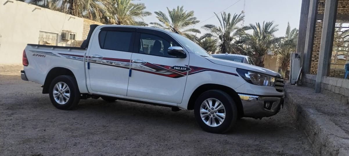 هايلوكس ٢٣ اوتماتيك أربيل اوتوماتيك فول بصمه
فقط تكحيل يم لايت الامامي 
مكان السياره ناصريه
مكفوله وعندي بيها سونار شرط فحص راسلني خاص ابدمكتك ***********
