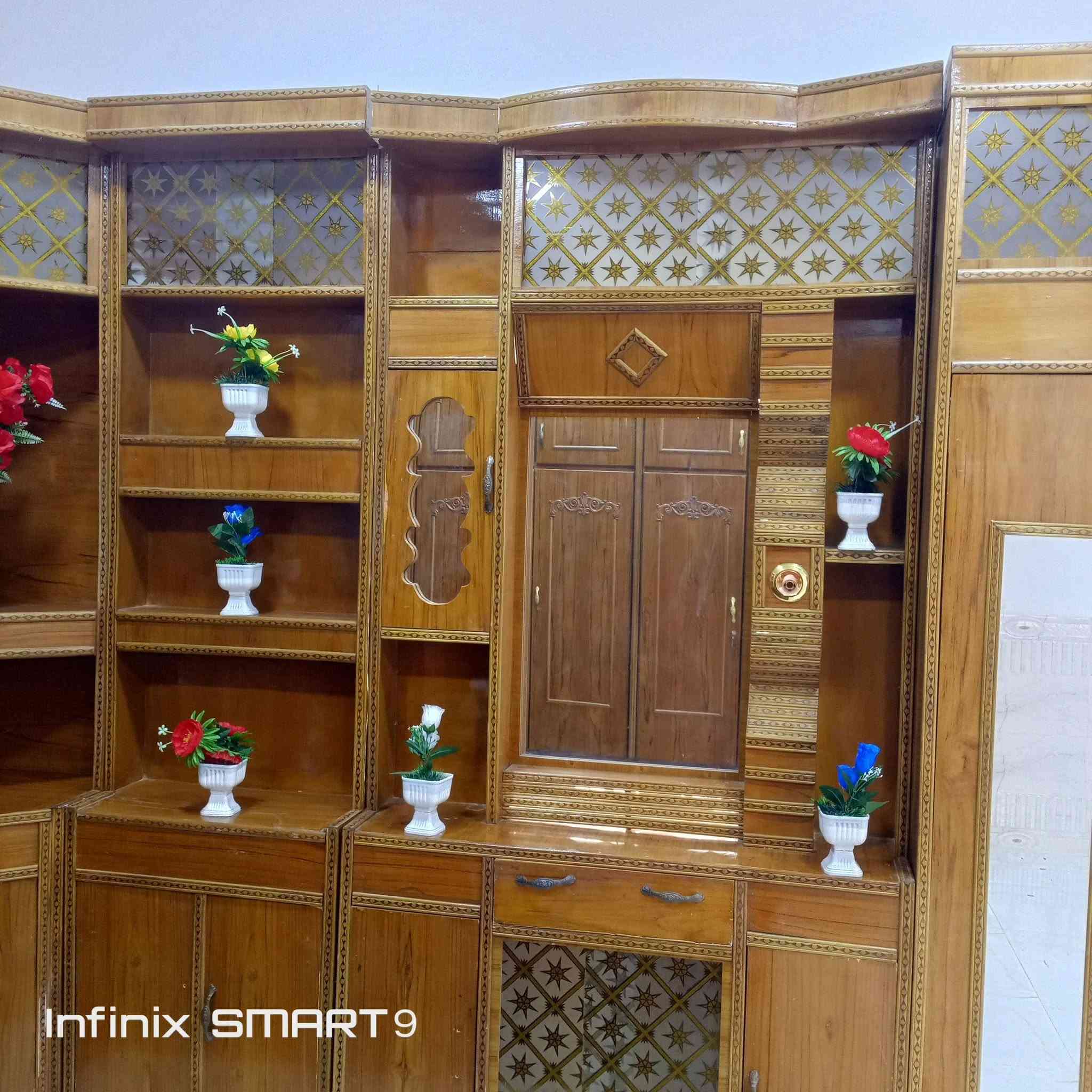 غرفة مسرح • عالي نضافه • طقم كامل