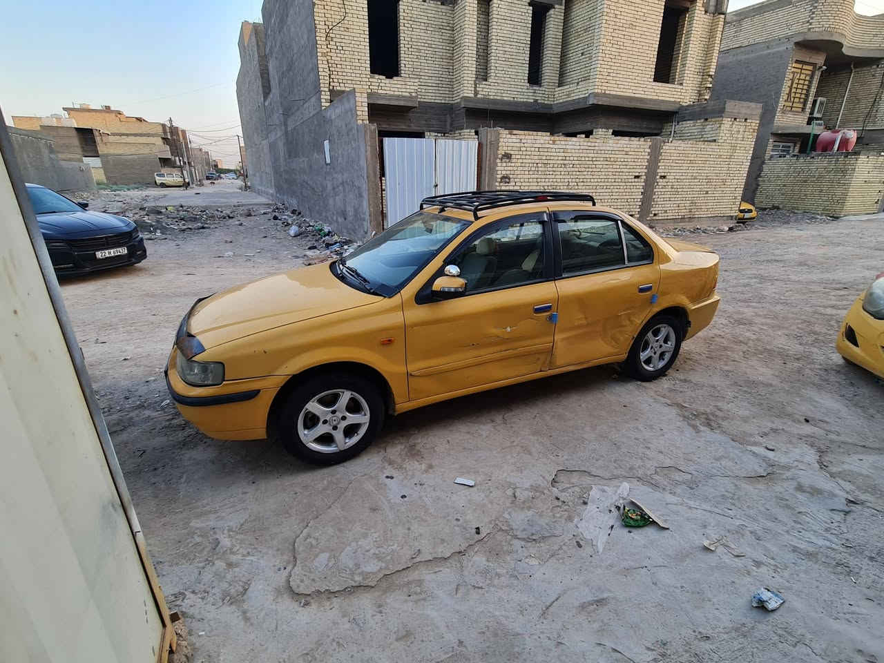 سمند 2011 بغداد مصفرة هيئة وغرامات مابيهة ضربة بس هاي طختين
***********  السعر 26$
*********** مكاني قرب تقاطع درويش السيدية
كير مكينة جدد صدر امامي خلفي نضيف
