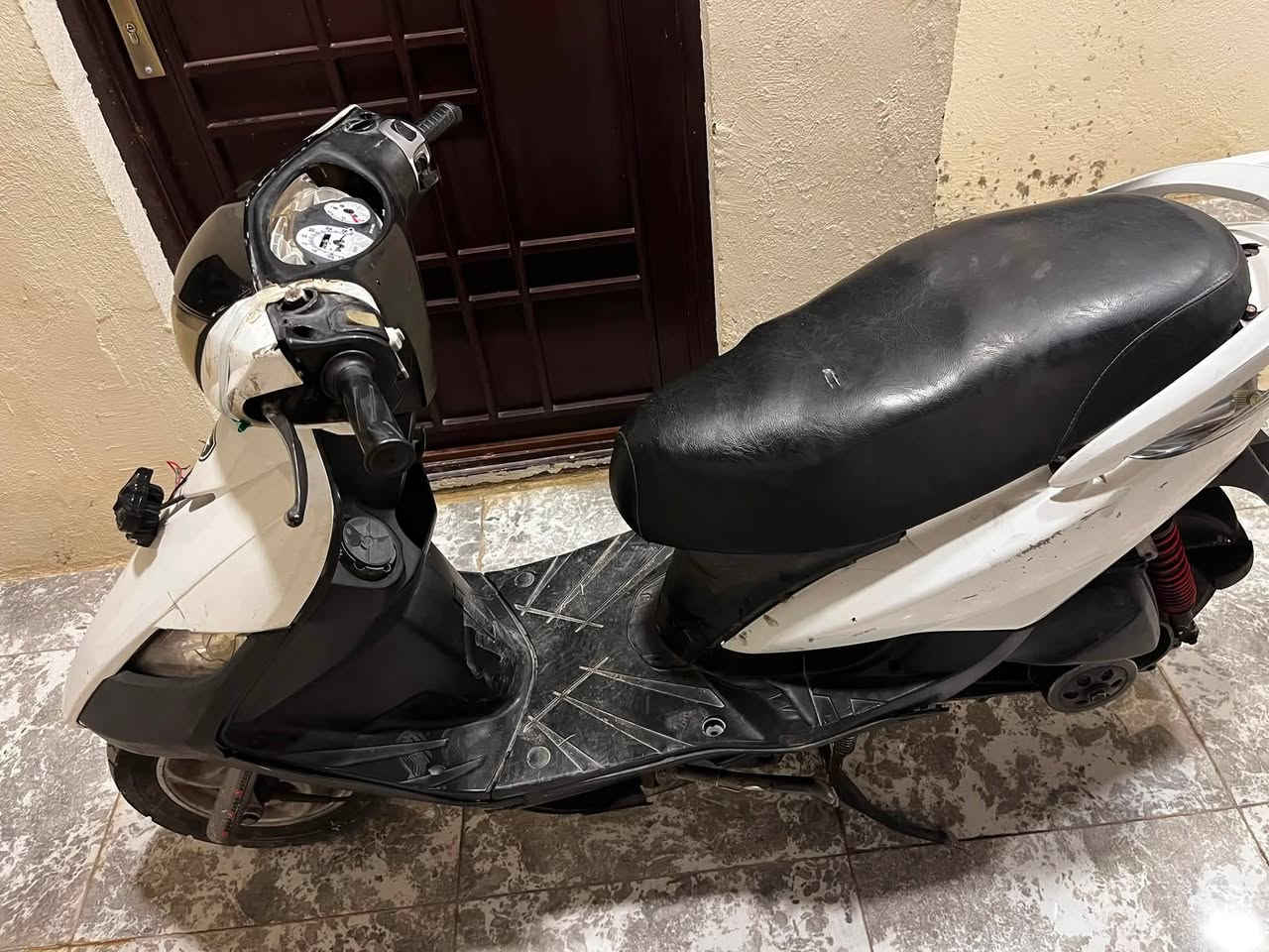 دراجة ماكس ثعلب 140 رايدهة ب 250 بيهة خلل فقط الكرنك دراجة شغالة وتمشي مكاني بغداد الشعلة للتواصل***********
