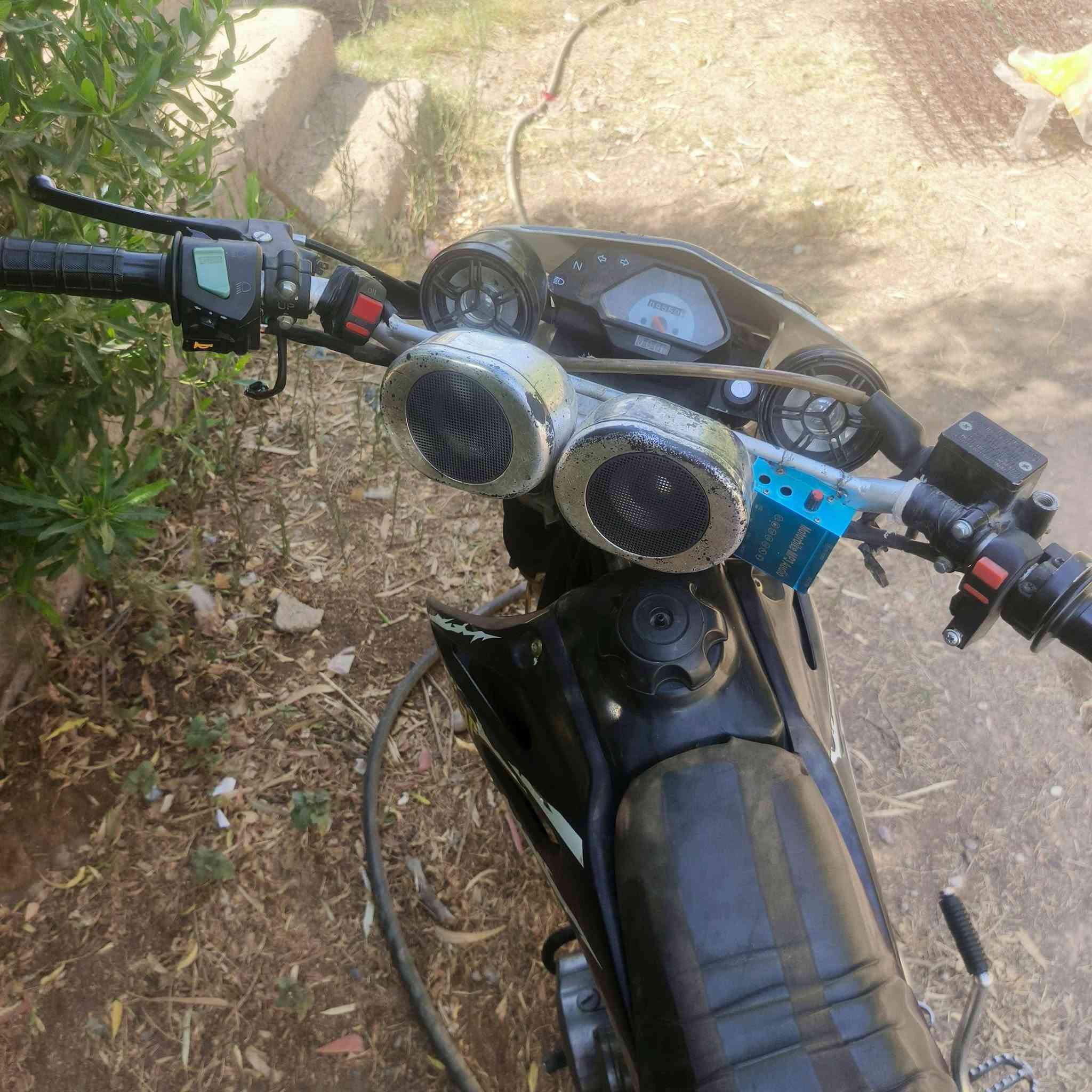 السلام عليكم قفاز 300cc موديل 2023 مبدل ولفات سلف نگره كهربائيات كلها شقاله فقط سعر 650 بي مجال ويرهم مراوس للأستفسار خاص او اتصل. ***********
