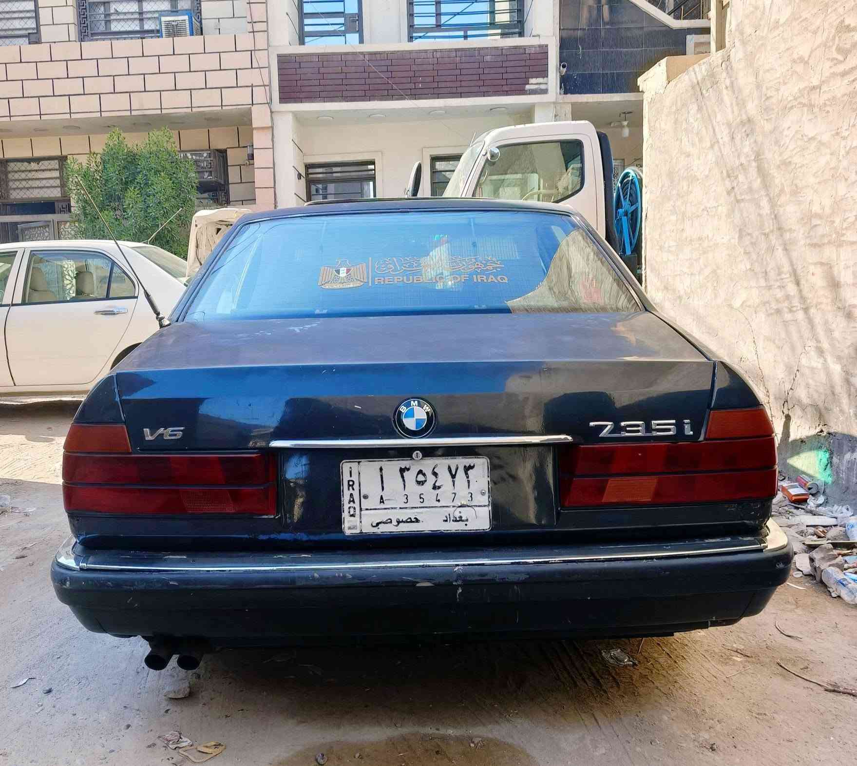 السلام عليكم للبيع735 مكينه وكير جدد تخم تاير جديد تبريد ثلج كشنات جلد كهربائي سلايت3طكات صدر امامي خلفي جديد كهربائياتهة كلهة شغاله بلاديه ترايك260سنويه بأسمي تحويل ثاني يوم مكاني بغداد***********
