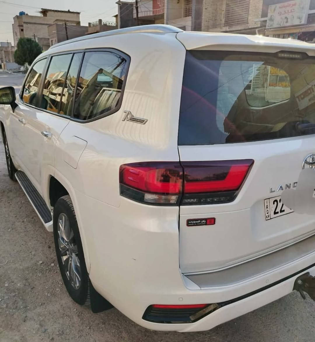 السلام عليكم...
لاندكروز خليجي  رقم اربيل موديل 2022 سبعينية Gxr شركة ساز تطبيق ٣شاشات  كشنات تبريد  جنطة كهرباء سلايد روف رقم اربيل مكفولة عدا بارد مقدار اصبع 
السعر /  595 $ 
الإتصال/ ***********
