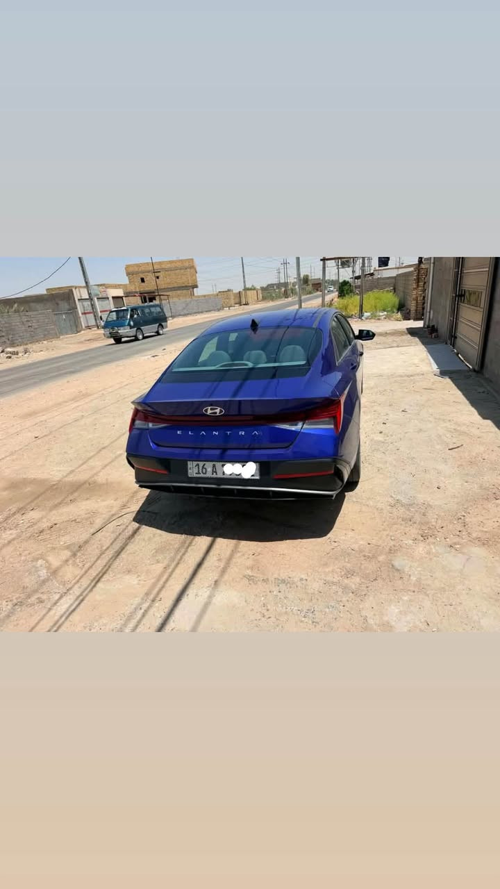🚘 Hyundai Elantra 2025 SEL Convenience 🇺🇸 دخول جديد ضررها سرقه ٣ قطع 
🔹سعرها 145$
📍 السيارة جاهزة مكانها ديوانيه 
للاتصال ***********
