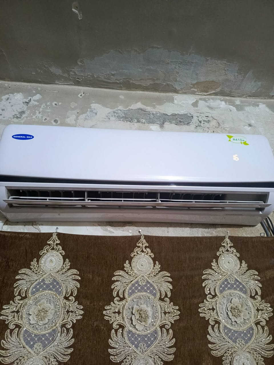 سلام عليكم سبلت البيع طنين مامستخدم شي قليل شراي بي خير ويدلل
***********

