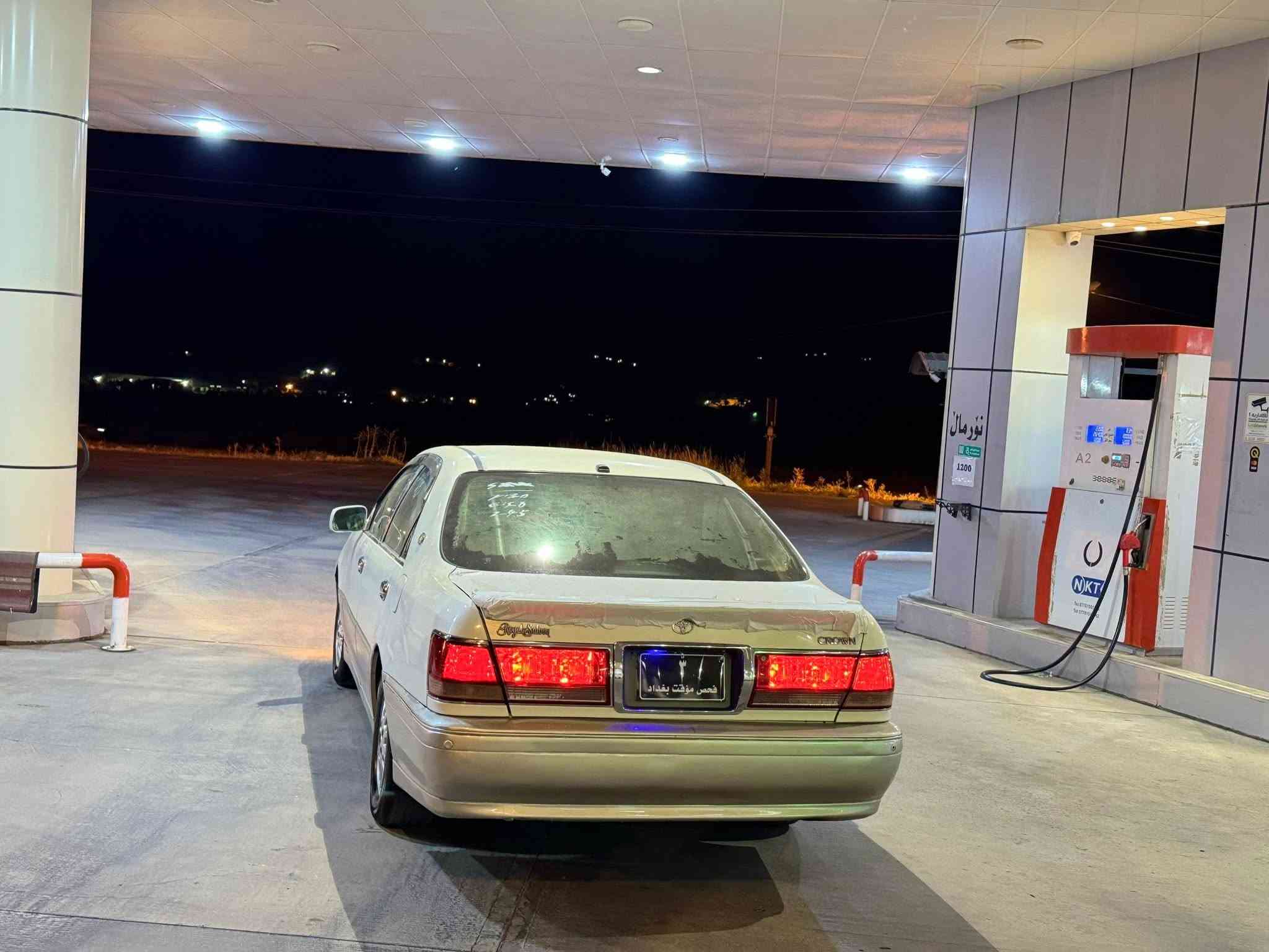 مەلیکە بڕاوە ٢٠٠٣
کؤدی بؤ کراوە بە شەرت
دیفۆڕی ١٧٥ مەکینە گەورە 
٣ دوگمەی دوا کڕیستاڵ پەردە 
سەیەرەکە کامل مەسرەف کراوە 
بریکی بەسراوە بؤی
تەبریدی لەسەر سویچ لەمس مکەبەرەی مەزبوتە 
تەقەو ڕەقەی بەشەرت 
دەعم و لێدراو کەڤەر و سەقف بەشەرت 
سعری ٣٦ گەڵاو کەمێک مەجال 
ژم/***********

