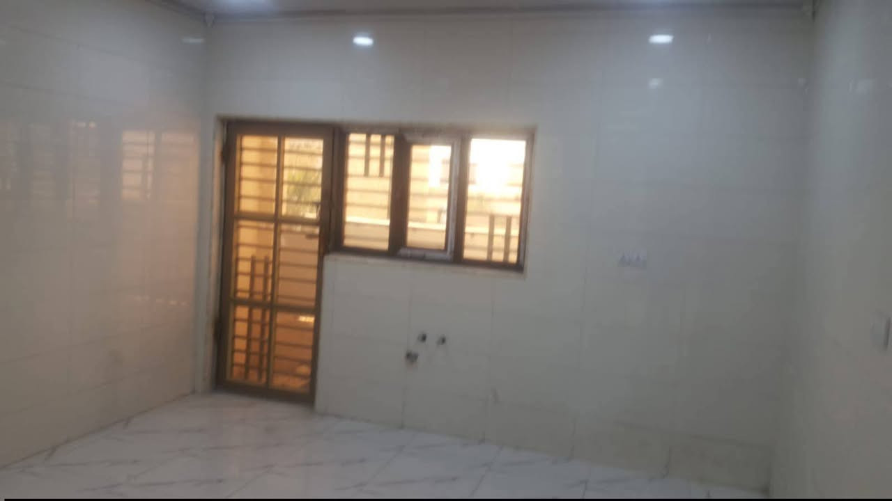 للايجار • الجنينه • ٢٠٠م