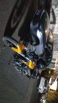 دراجة نوع بطح Benelli 302cc عدد البساتم 2 السرعة 180K ماشيه 36000 للأس...