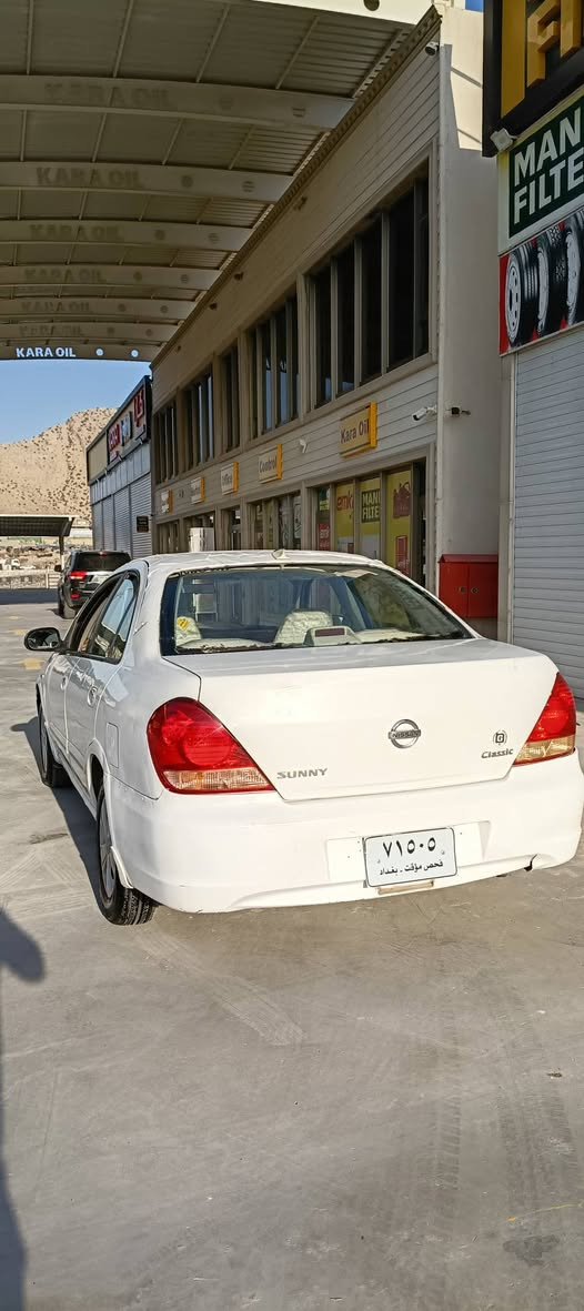 نیسان صەنی یابانی 2010 بڕاوە 

کۆدی بۆ کراوە چوار تایەیی لۆکی لەژێرە ،دەشبول زەرد لۆک 
مەکینە سپی مەرغوب بەشەرت ،تەبرید لەسەر سویچ کامل بێ نوقسانی ، 250 مەسروفی تێدانیە بەشەرت بێ سبوغ و بێ دەعم و لێدراو و ساردی .

39 گەڵا قوفڵ .

***********

دەربەندیخان
