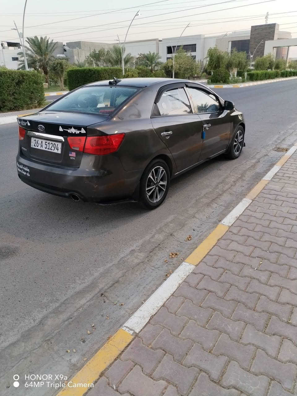 سلام عليكم البيع وبسعر مناسب 70 وبيه مجال شي قليل جدا كيا فورتي مصبوقه عام  بدون كلبه بدون دواخل شرط محرك مكفول لاتنقيص ولايبخر شرط صدر مامي خلفي جديد تخم تاير جديد تبريد ثلج كير شرط محرك 20 يعني الفين رقم صلاح الدين دولي شرط القرامات والتحويل مكان تكريت الديوم السعر 70وبيه مجال شي قليل جدا ملاحضه عتذر عن القصط والوعد لاتصال ***********
