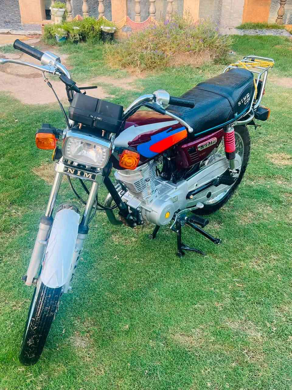 دراجه نامه  🏍️ للبيع 
موديل ٢٠٢٦ أوراق كامله 
  السعر ٦٥٠ وبيها مجال 
*********** موجود واتساب 
.

الخالص 📍
