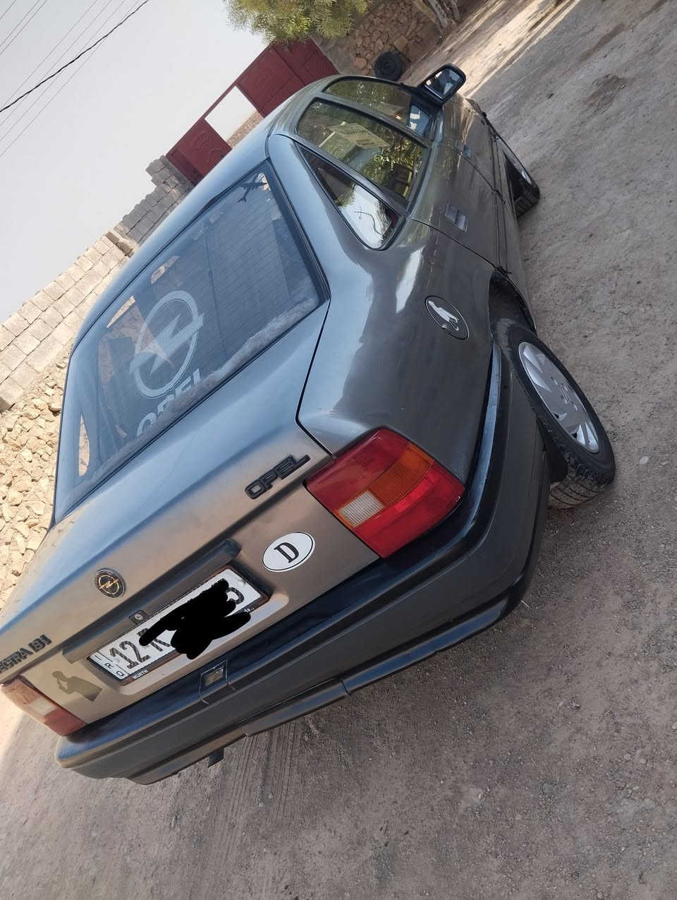 السلام عليكم 
اوبل فكترا 🚗 
موديل 1992 
رقم نينوئ دولي الجديد ✅
سنويه وهزه جديده ❗ 
سيارة بسمي شرط الوكالة والتحويل ✋ 
محرك شرط ✈️ 
♦️كير شرط
♦️حجم 18
التصال على هذا الرقم***********
