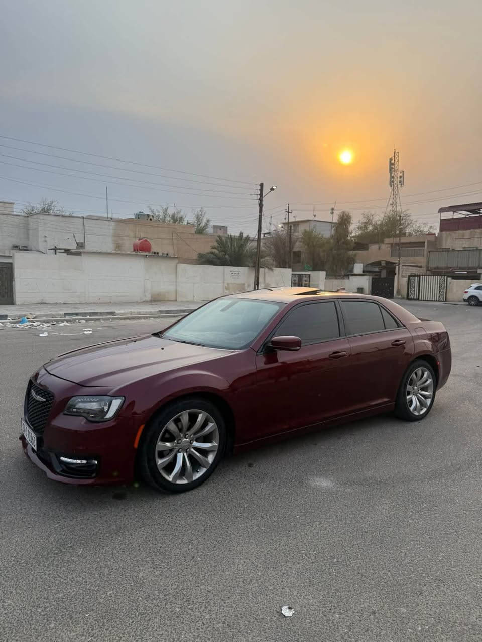 گلايزر اصل ١٩ مسجله ٢٢ يعني مكوگله سياره بدون ترميز مجرد طابه ٢٢ مال جناي ما مشتغله وماشي معاملتها وبيها هزه جديده وبيها ويل حالياً ١٨ مكسيكي اصلي سعرها ١٩٠ وبيها مجال ***********
