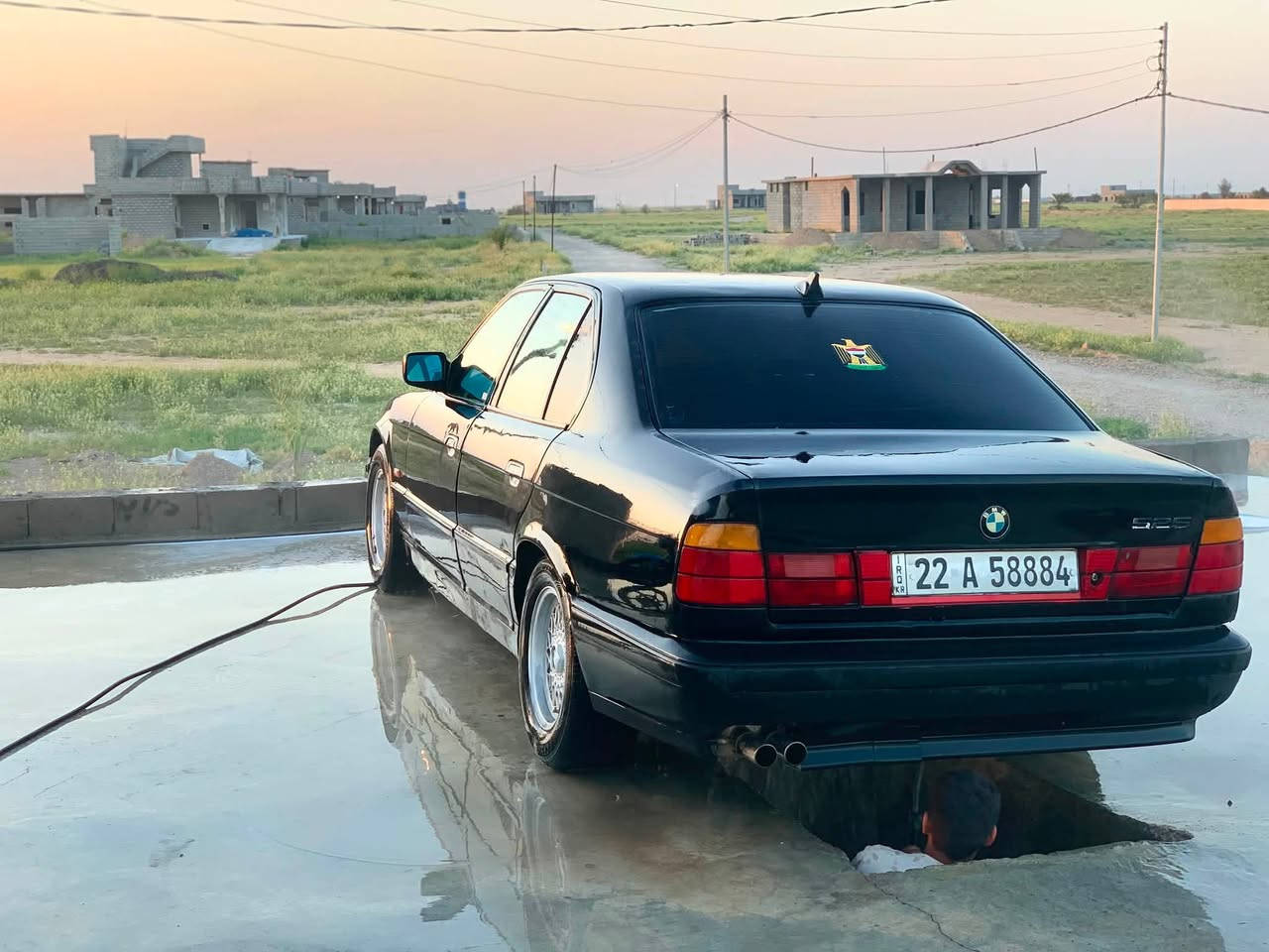 سلام عليكم 525 مسكر عدل موديل 1991 اصل بليته وسنويه رقم أربيل جديد كير ومكينه بلكارتون لتنقص ولاتبخر اكسل 3.23 
صدرها يخبل تخم تاير جديد وياله خليه اصليه تبريد شغال كهربائيات كلها شغال لايت زنون باتري 100امبير جديد سياره فتحه شغاله وارد الماني 
رقم مميز 
مكان السياره سليمانيا 
للتواصل واتساب فقط 
***********
