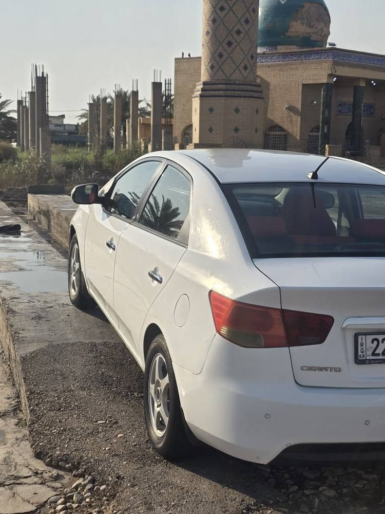 🚗 للبيع/كيا سيراتو 2011 رقم اربيل 
📍 المكان: الصويرة

🔹 محرك 1600
🔹 التبريد 
🔹 تحكم بالستيرن
🔹 حساسات خلفية
🔹 السيارة نظيفة (
***********
سعر ٨٦
━━━━━━━━━━━━━━ بغداد, العراق
