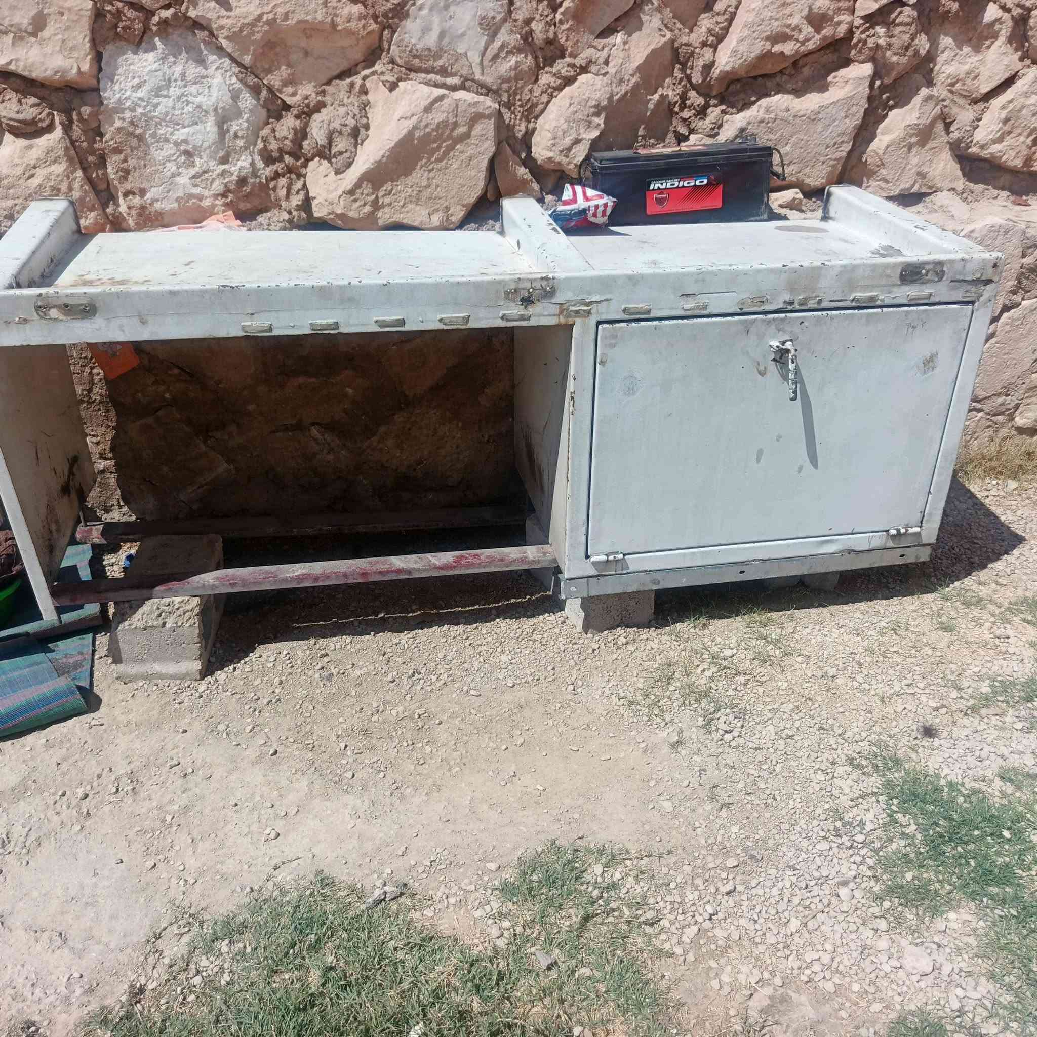 للبيع دعاميه او مطبخ
***********
