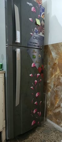 للبيع موجود في الامين الثاني للتواصل 07757229350