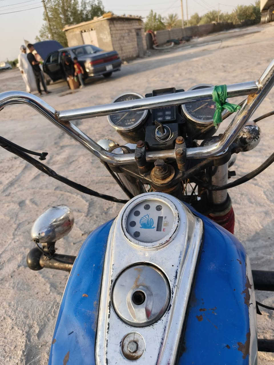 ستوته جمره للبيع 

موديل 14 مرقم وسنوويه

مكان بين شطره والغراف

ستوته جاهزه مابي شي 

السعر 1400 تواصل ***********

مرواس عادي حته لو كلك
