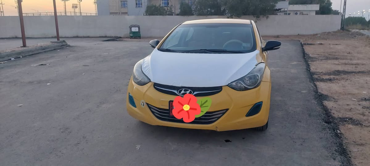 السلام عليكم... النترا خليجي موديل ١٣مكينه ٢٠٠٠ كير مكينه  تبريد حادايه تخم تاير سنويه لل٢٧ السعر ٩٢ وبيه مجال ترهم مراوس ***********
