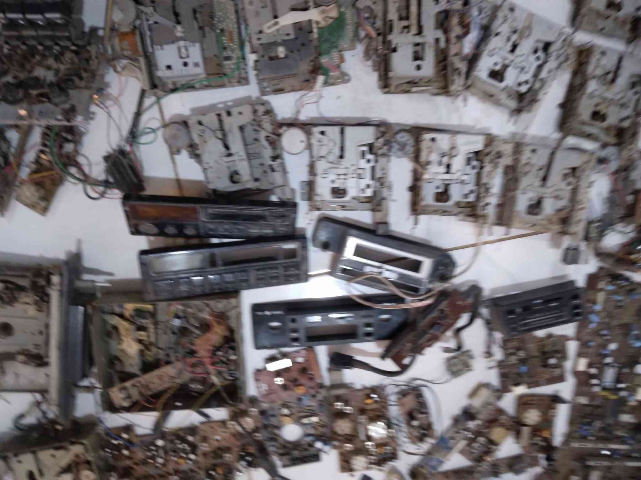 قطع غيار • مسجلات سيارات • سماعات