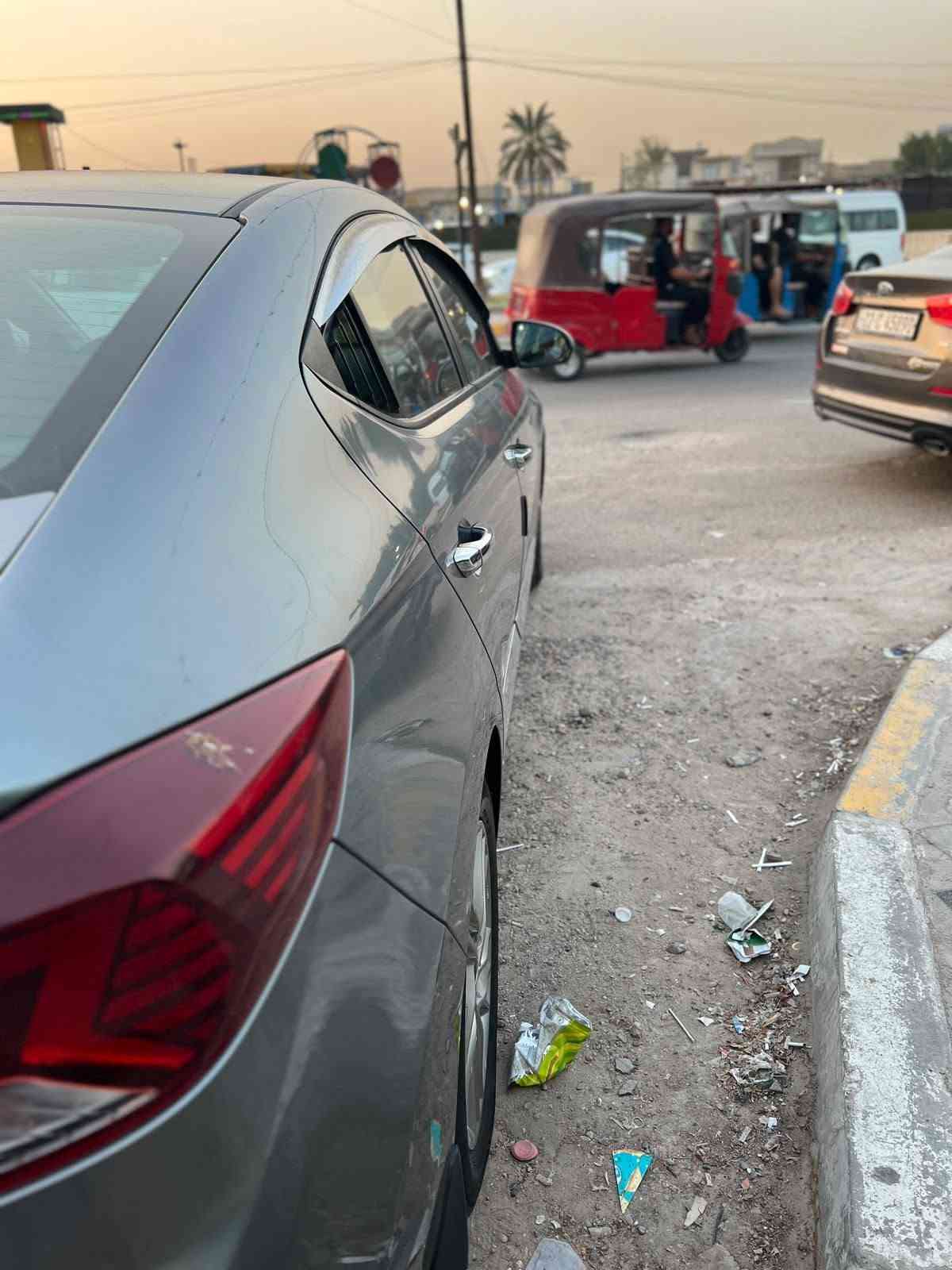 هيونداي النترا للبيع 2019 وارد أمريكي:
سويج
رادار
تحكم ستيرن
تحديد مسار
نظام ABS
كير A/T
بدون فتحة وبدون بصمة
إيربك سليم بالكامل وبلادي
الضرر (بنيـد)  ما بيها تبديل قطع أبد 
عدا البنيد 
ماشية 73 الف ميل
منظومة دكشن وحجر بيئة كاملة مكملة
سيارة مال بيت ممتعوبة أبد
السياره بأسمي 
السنوية مالتهه 2029 يلا تخلص
الجاديين فقط يتصلون
السياره جاهزه مجهزه صدر جديد باتري جديد 
السعر 125 ورقه وبيها مجال .

***********
العنوان غزالية شارع مدير الامن .
ملاحظه متواجد من الرابعه عصراً الى 12 ليلاً
