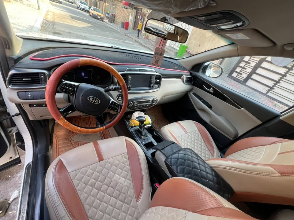 تحيه طيبه

سورنتو 2020 للبيع ماشيه 54 

خليجيه كفاله عامه ما عده بارد اصبعين فقط مكان واحد 

6 سلندر 
رقم بغداد 

سياره جاهزه للاخير 

السعر. 240

مكاني كربلاء 

شراي اتصل فقط 
***********
