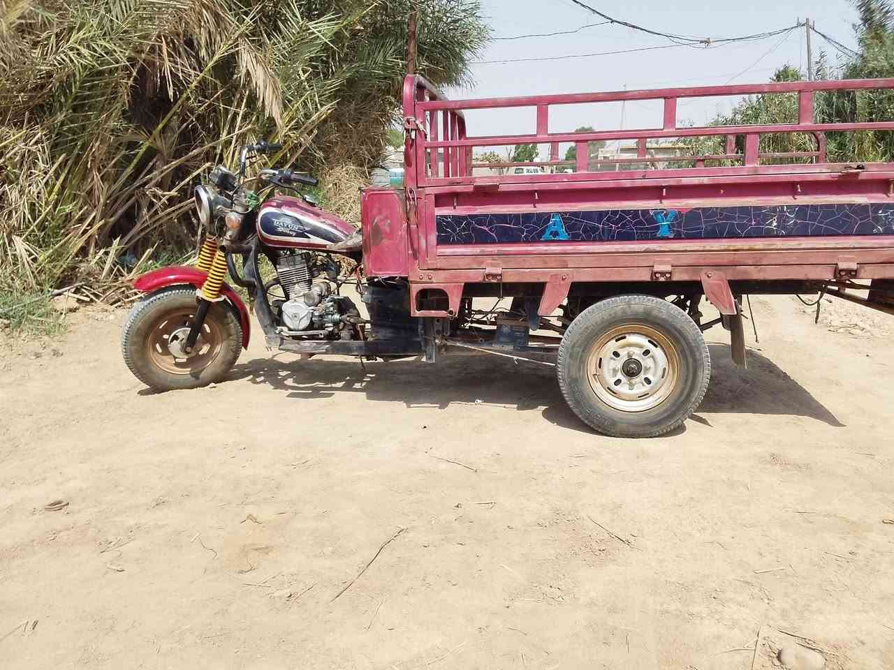 السلام عليكم ستوته للبيع اوراق اصولي
شاصي ركبه كفاله اكسن جديد
 والسعر 850
مديل 14
ستوته حلوه مال جني
تايرا نظيفه دبلات شغالات 
 عنوان حفريه ناحية تاج الدين الصويره
***********

