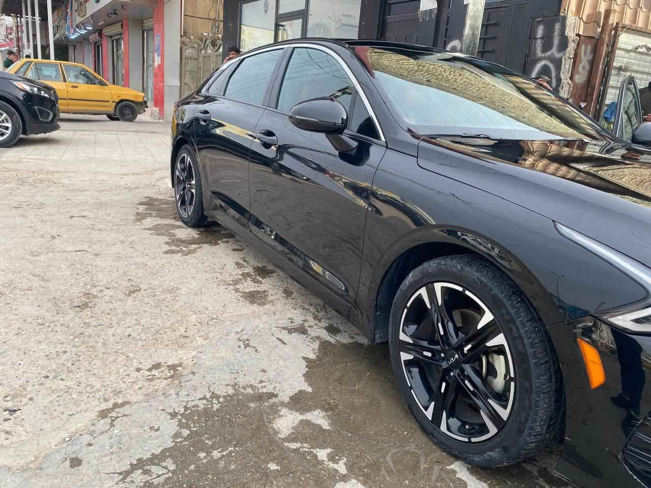 السلام عليكم
Kia k5
موديل 2022 رقم اربيل
اللون اسود 
نوع Gtlien فول مواصفات معروفه 
بيها باج مضلل مرورياً 80‎%‎
المواصفات فول الفول
محرك 1600تيربو🚀
  رقم شاصي : 5xxg64j20ng120035
حادث نصف باب السائق  ونصف الباب خلف السائق ورصعه بالبنيد فقط
 السعر 175 وبيها مجال
مكانها اربيل
الاتصال ع الرقم تالي ***********
