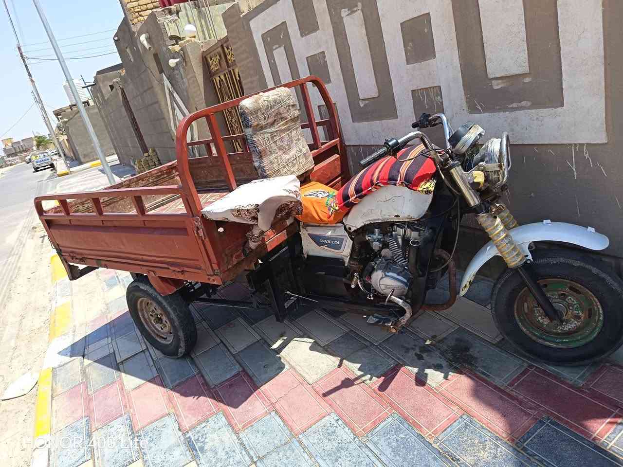 سلام عليكم
ستوته 2011 البيع السعر 950 بيه مجال قليل 
حك جيه وهذه رقمي ***********
