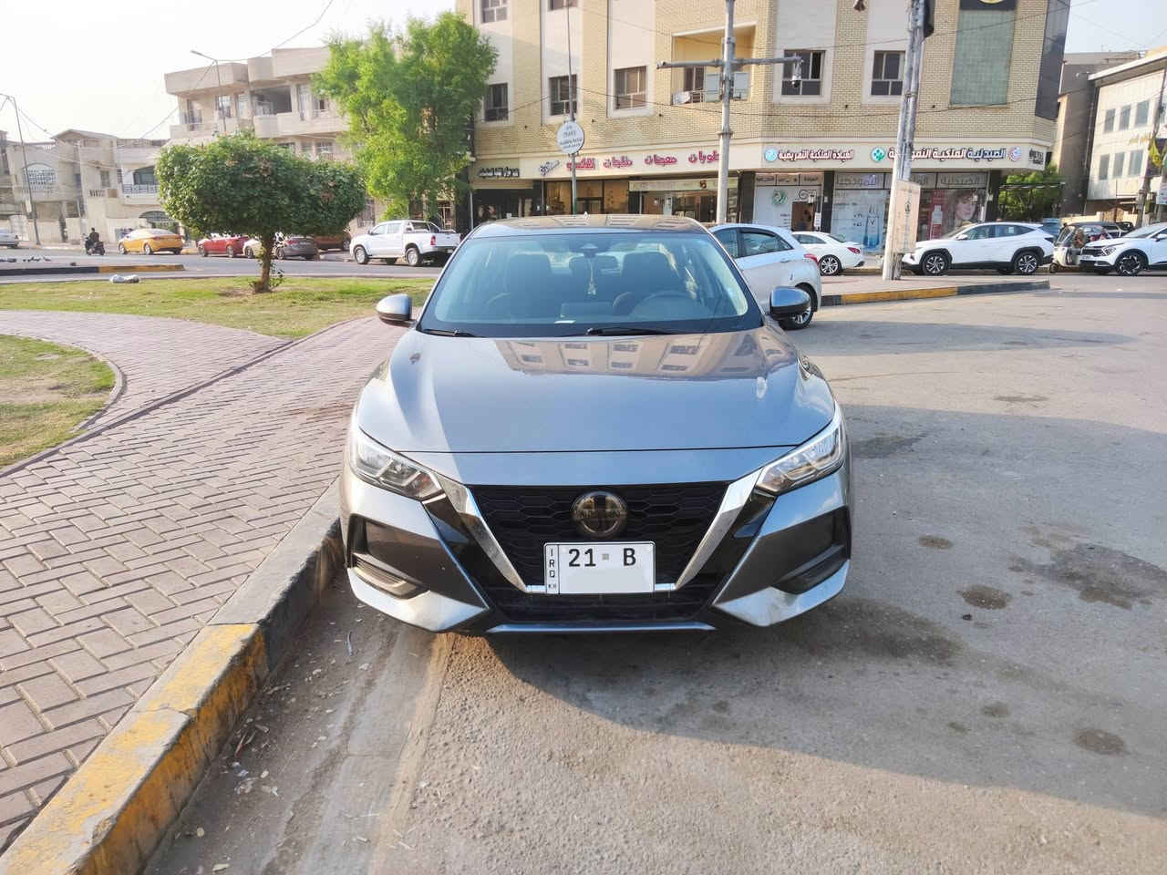 سنترا ٢٠٢٣ • ٥٦٠٠٠ كم • حادث باب خلف السائق