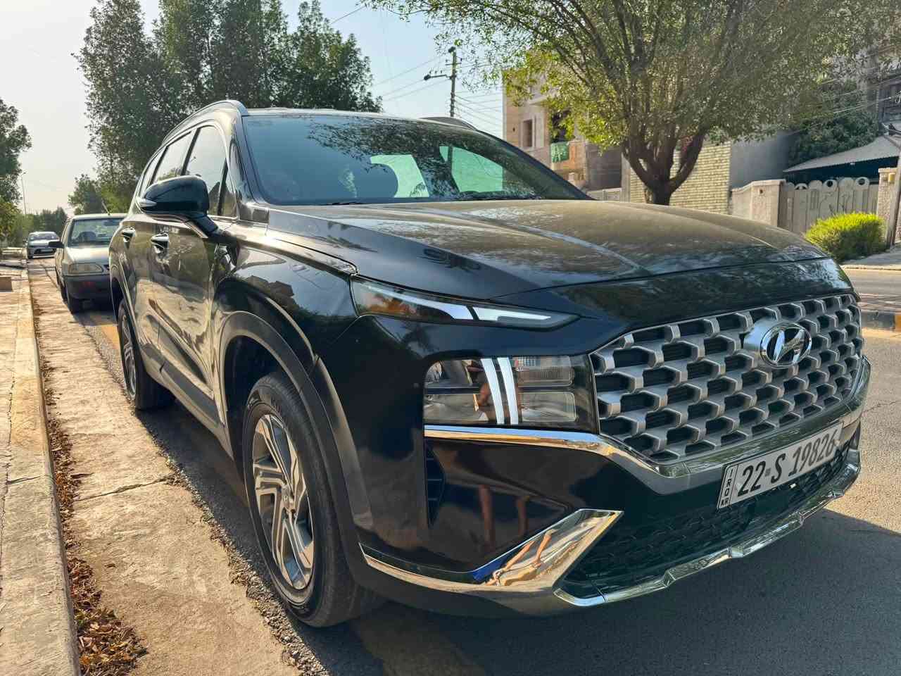بيع او مراوس
السعر 182 $ورقه وبيها مجال للشراي 
هواندي سنتافيا موديل 2023 وارد امريكي 
حادث بسيط (جاملغ وبنيد) بدون اي دواخل صور الحادث مرفقة بالمنشور سيارة جديدة 
رقم اربيل الدولي سنويه بسمي تحويل مباشر
ماشية 28 الف كيلو 
مواصفات 
1-بصمة 
2-كشن كهرباء 
3-شاشة جبيرة 
4-كامرة دوارة 
5-حساسات امامية خلفية 
6-رادار امامي 
7-رادارات جانبية 
8-لايتات زنون 
9-كير دكم 
10-تحديد مسار 
11-اربع وضعيات قيادة 
12-ويل كروم 
13-داخل لونين 
14-تبريد منفصل 
15-تبريد قطعتين 
16-هند بريك بصمة 
17-اوتو هولد 
18-نظام اطفاء ذاتي 
19-تشغيل عن بعد 
20-لدات امامية زنون 
مكان السيارة بغداد حي العدل 
للاتصال ***********

