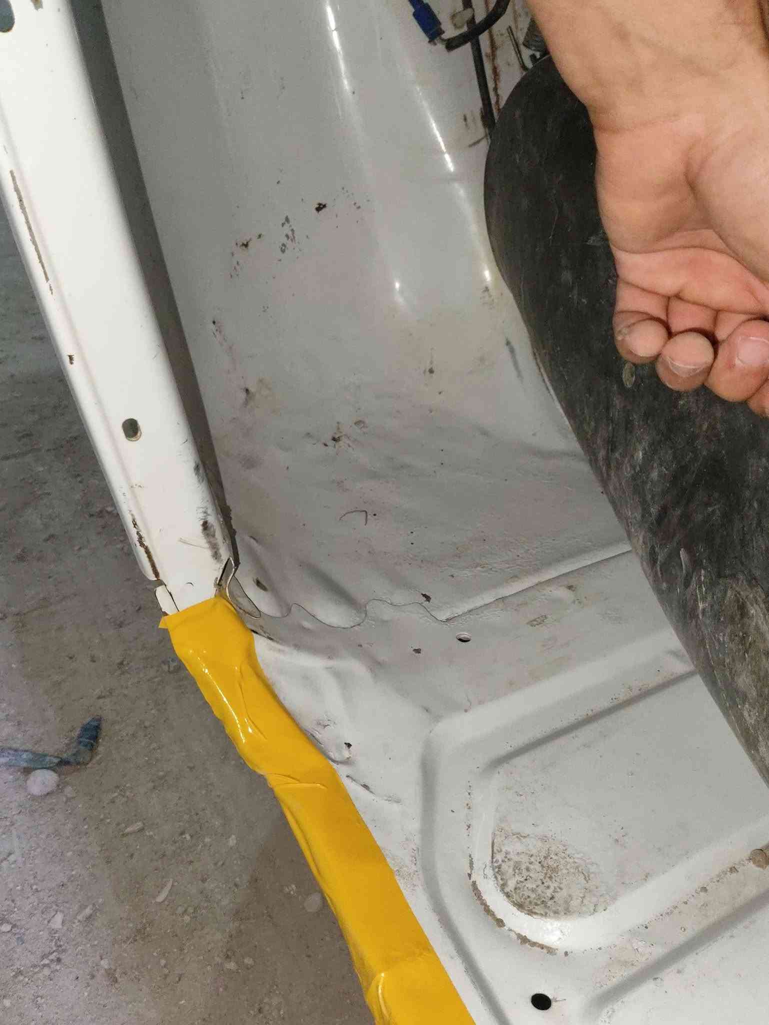 سلام عليكم تكتك 22شهر 11 مكينه زنجيل فقط الكشر شوف عينك بيه شخوط فقط لا صبغ ولا معجون رقم ذي قار تحويل ثاني يوم مكان قضاء الفجر سعر ٧٦٠٠ اتصل وتدلل ***********
