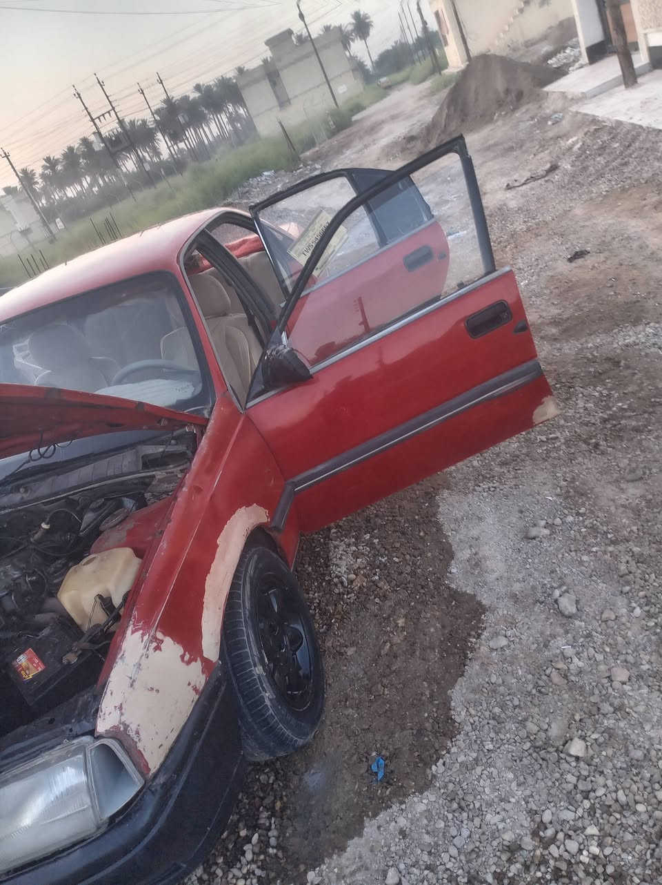 السلام عليكم ابل اوميكا موديل ١٩٨٧ رقمها ديالئ صاحبها يريد تحويل مكينة وكير أوتو لاصرف ولا تبخير صدرها زين بيها بعض الملاحظات كشنات حلوة داخل وسط تأيراتها زينة سعرها ١٧ ورقة وبيها مجال بسيط فيت بم جديد كهربائيتها زينة والسيارة بغداد بسريدات قرب سيطرة الشعب القديمة اتصال ع الرقم***********
